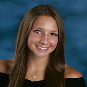 Image of scholarship winner Maria Petkovits